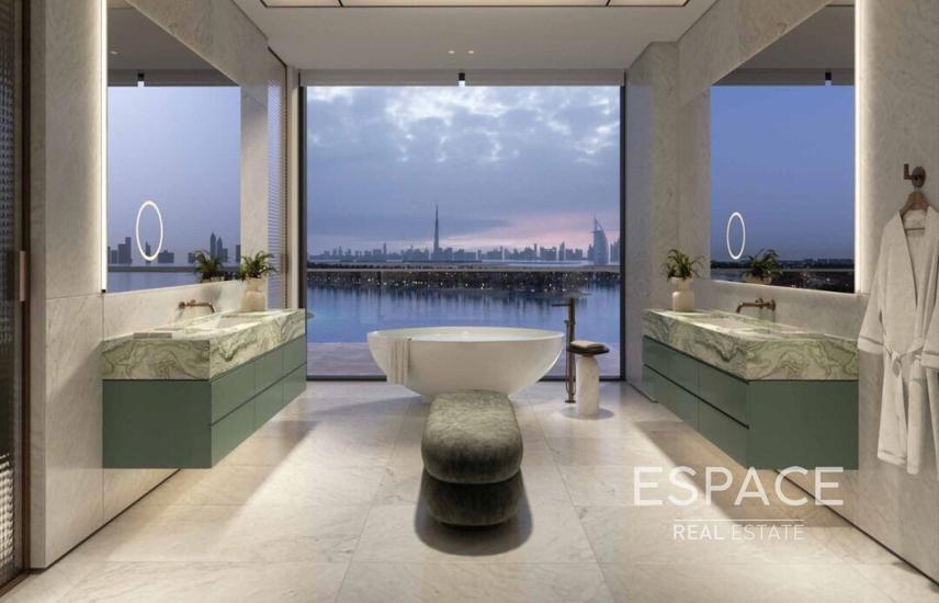 4 Bedroom Penthouse For Sale in Palm Jumeirah