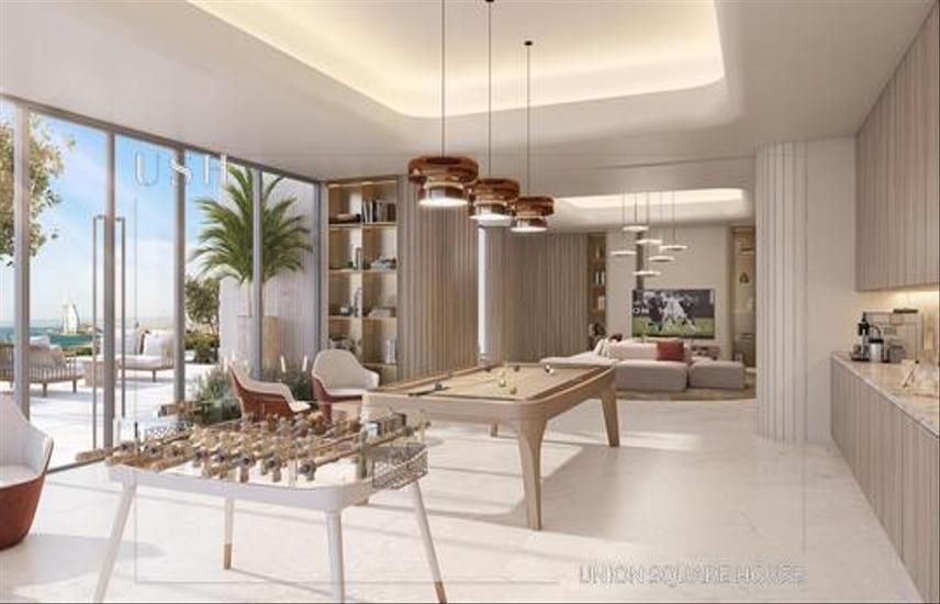 4 Bedroom Apartment For Sale in Palm Jumeirah