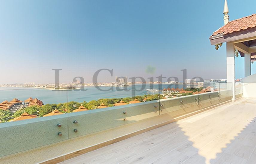 4 Bedroom Penthouse For Sale in Palm Jumeirah