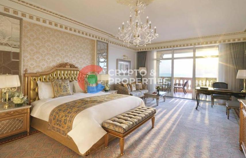 2 Bedroom Apartment For Sale in Palm Jumeirah