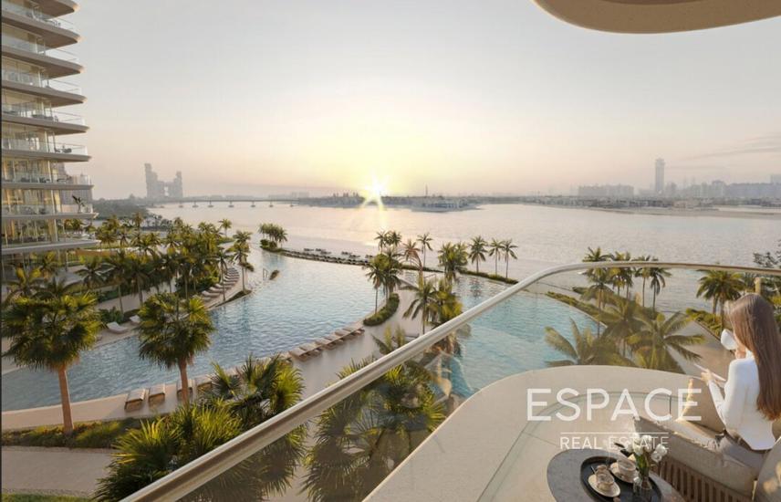 2 Bedroom Apartment For Sale in Palm Jumeirah